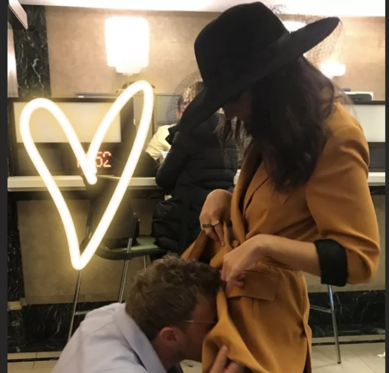 Emily Ratajkowski incinta