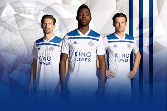 Leicester City maglia trasferta uguale kit base Adidas