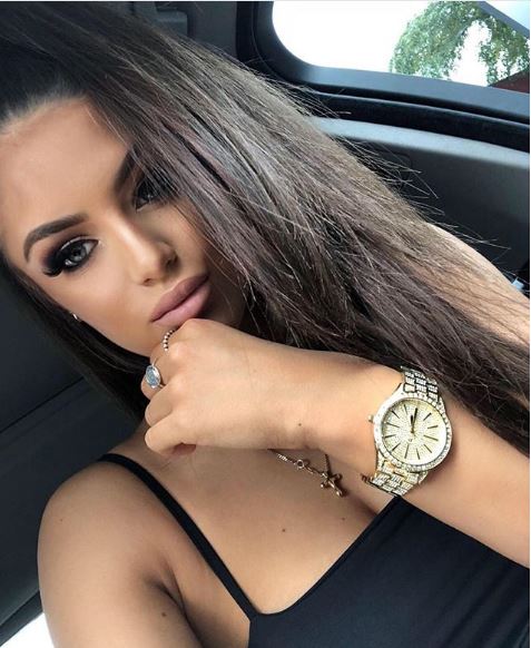 Tia Christofi