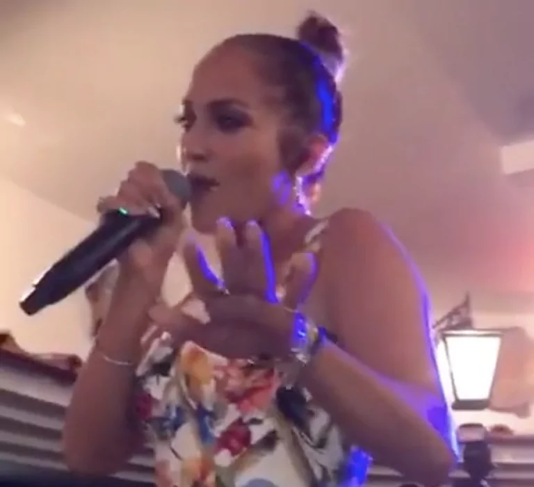 jennifer lopez