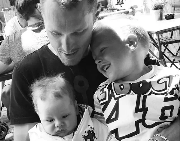 matteo trentin con i figli