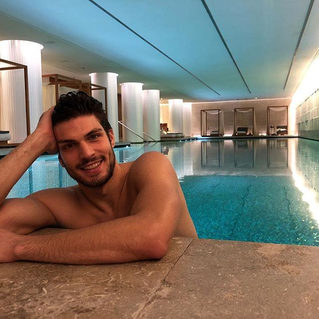 elia fongaro grande fratello 1