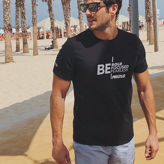 elia fongaro grande fratello 1