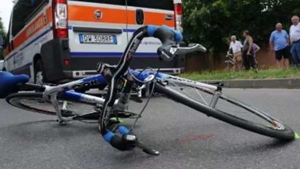 incidente bicicletta