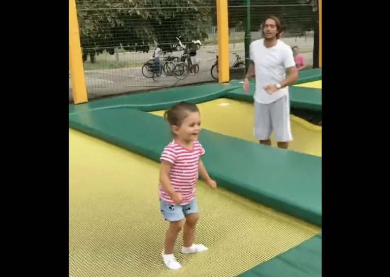 matri figlia sofia tappeto elastrico
