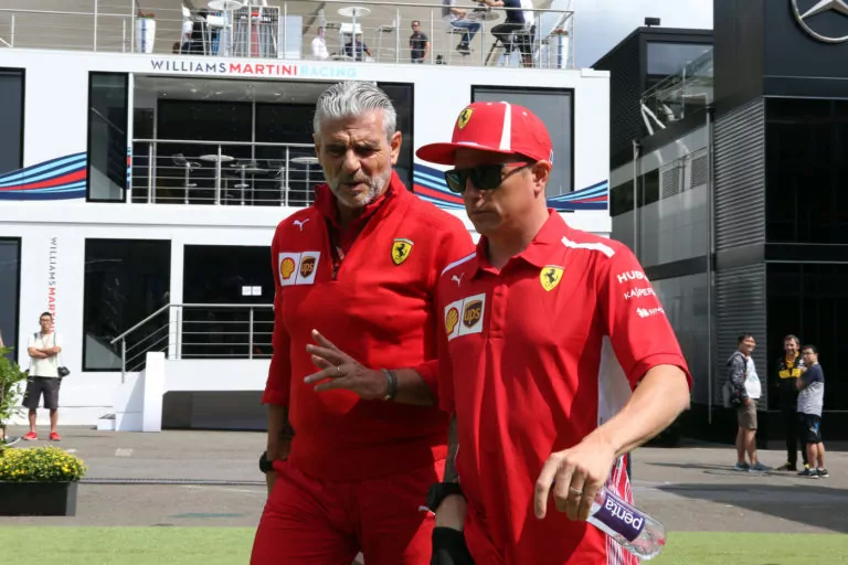 raikkonen e arrivabene