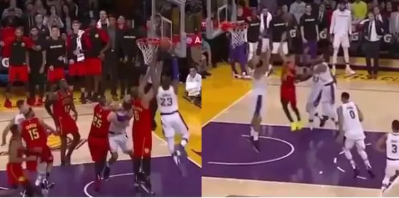 Schiacciata LeBron James stoppata Tyson Chandler Lakers