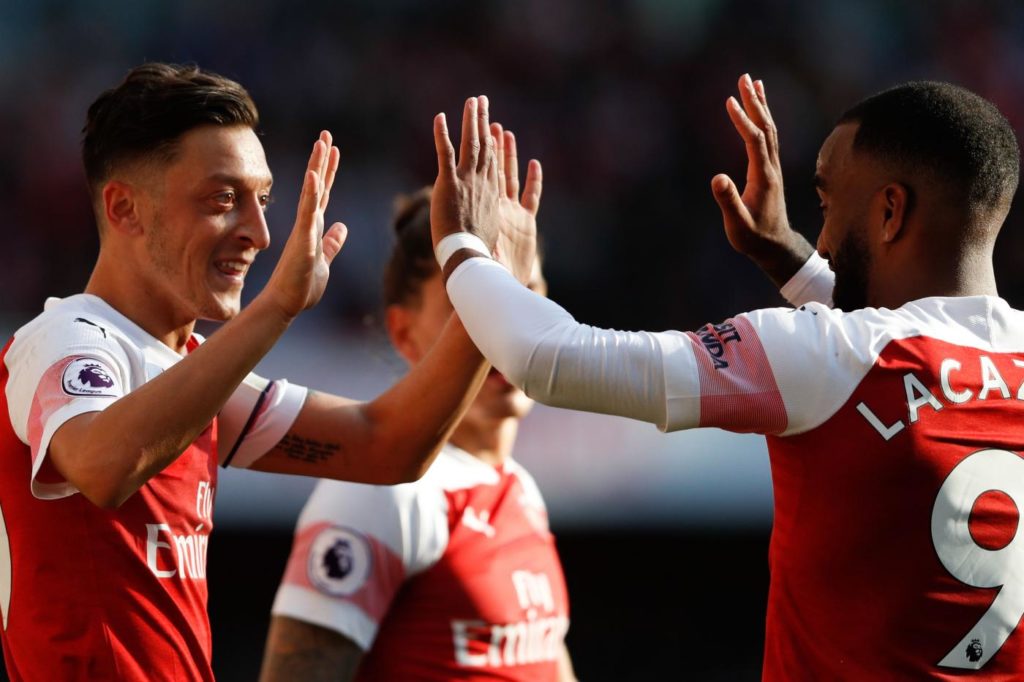 Ozil e Lacazette