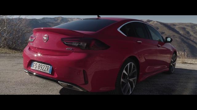 OPEL INSIGNIA 2019