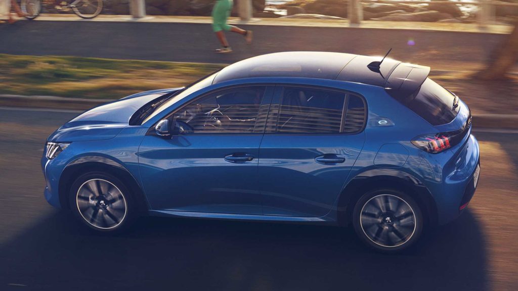 Peugeot e-208