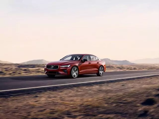 VOLVO S60 2019