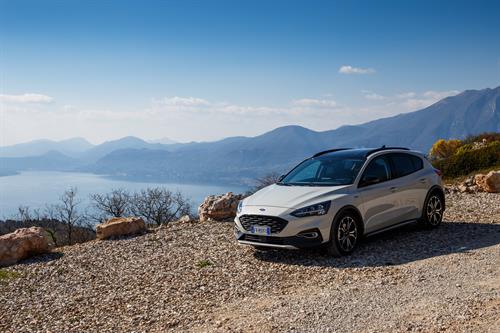 ford focus active