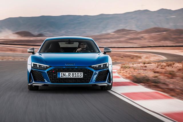 AUDI R8 2019