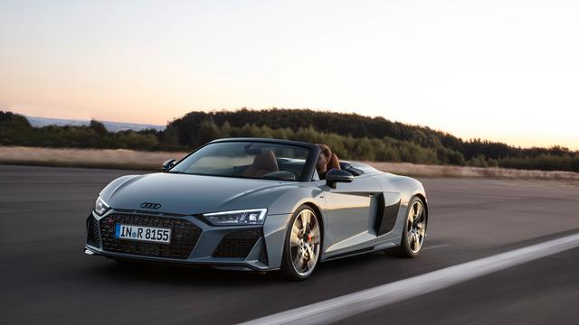 AUDI R8 2019