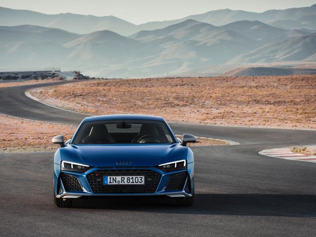 AUDI R8 2019