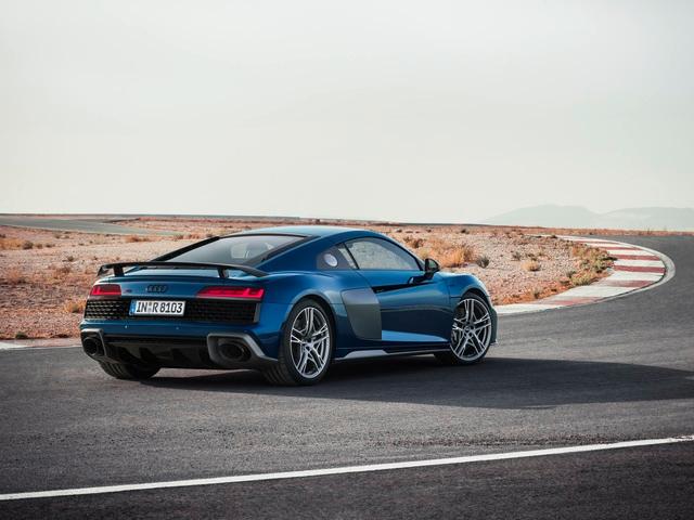 AUDI R8 2019
