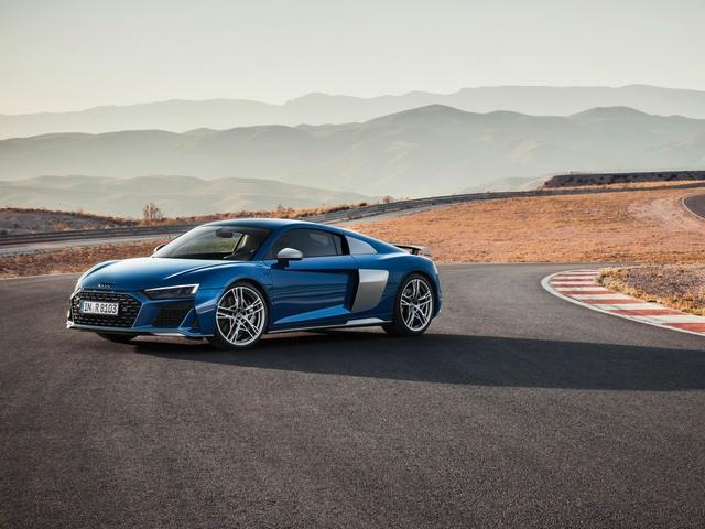 AUDI R8 2019