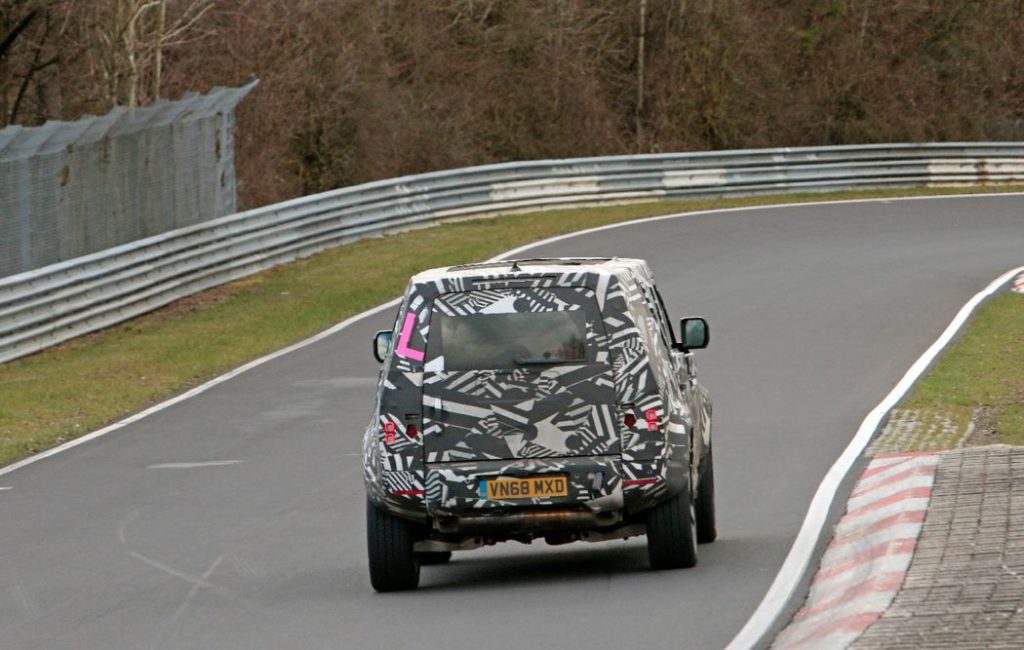Land Rover Defender 2019