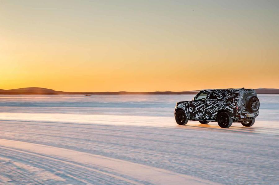 Land Rover Defender 2019