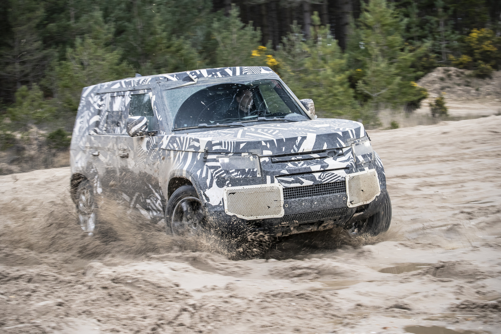 Land Rover Defender 2019