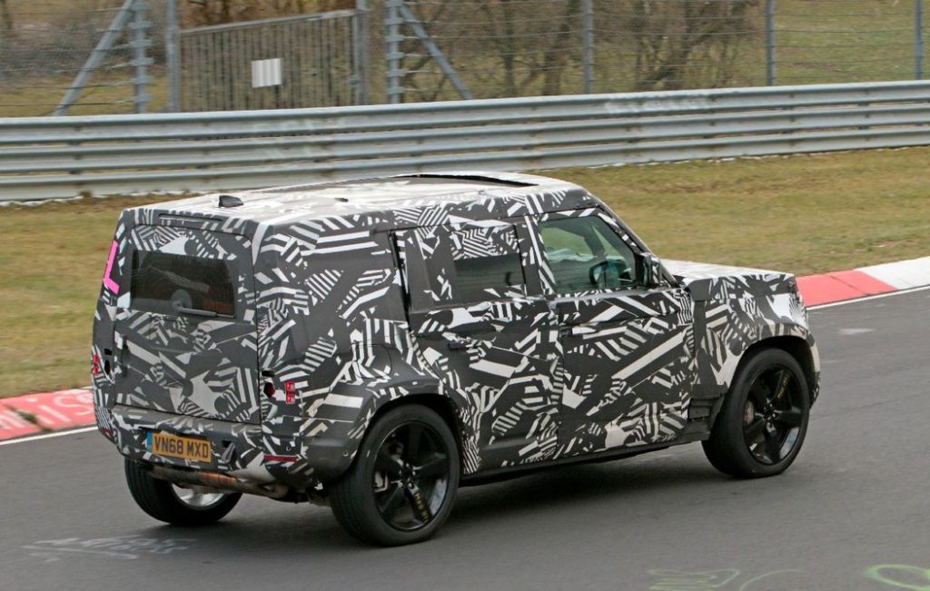 Land Rover Defender 2019