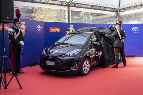 Toyota yaris carabinieri