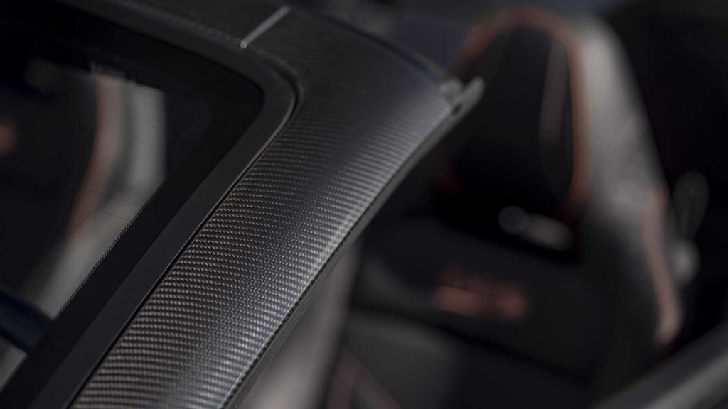 Aston Martin DBS Superleggera Volante