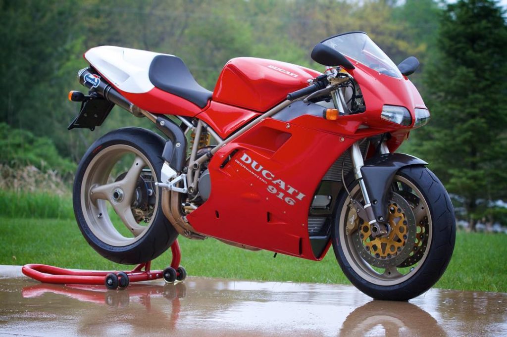 moto hamilton