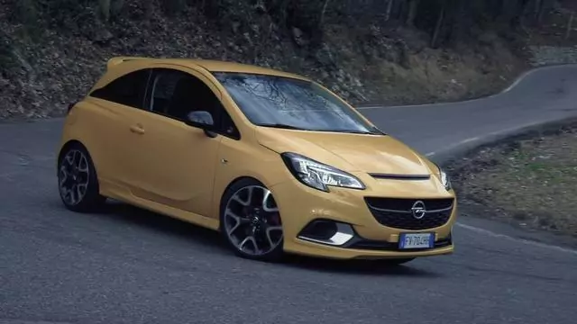 opel corsa gsi