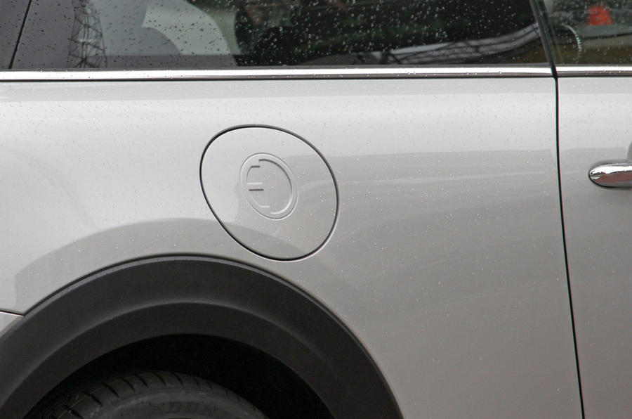 MINI cooper S E
