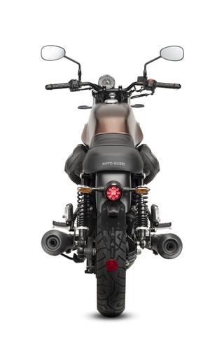 Nuova Moto Guzzi V7 III