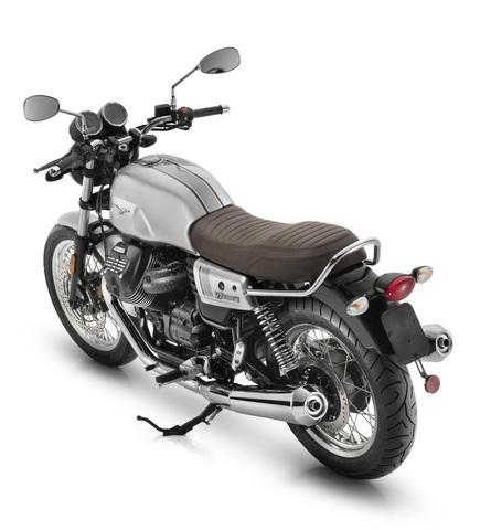 Nuova Moto Guzzi V7 III