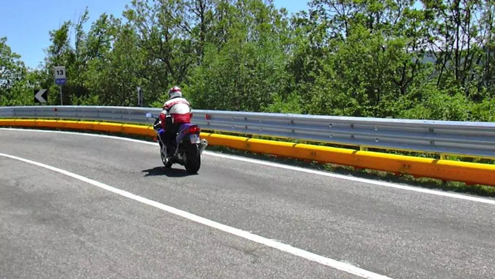 SALVA-MOTOCICLISTI