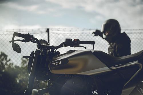 Svartpilen 701 Style
