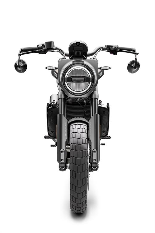 Svartpilen 701 Style