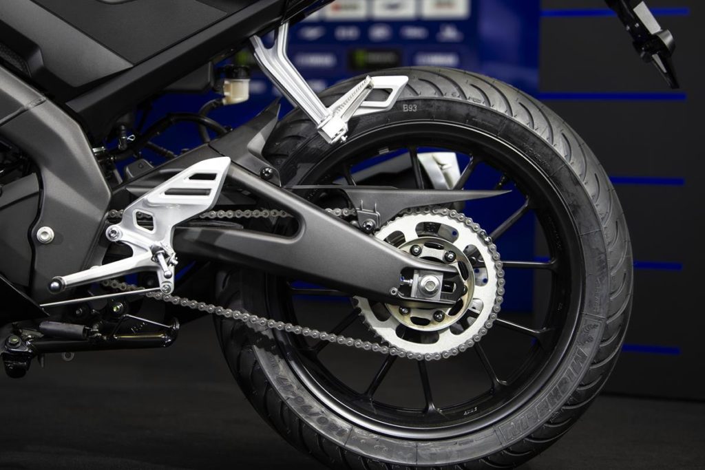 Yamaha R125