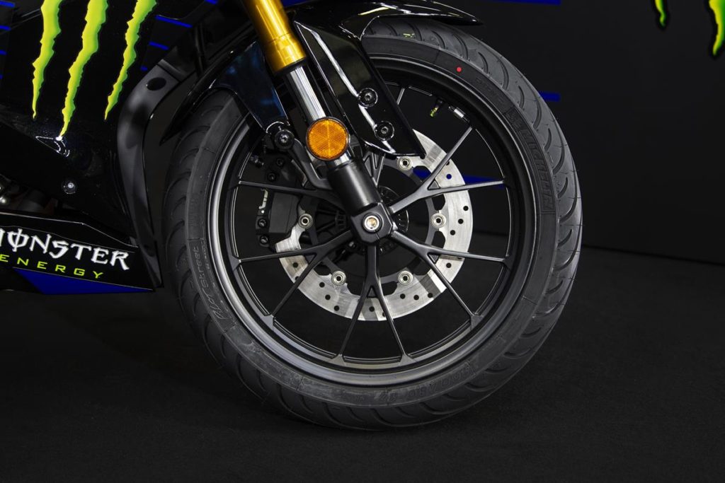 Yamaha R125