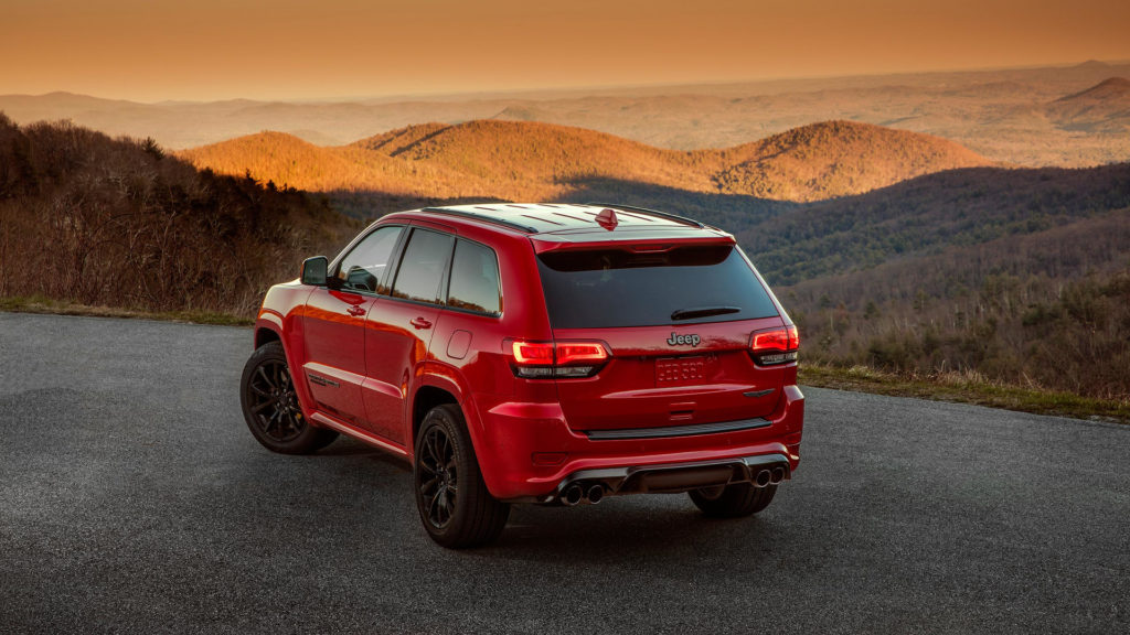 eep-grand-cherokee-trackhawk