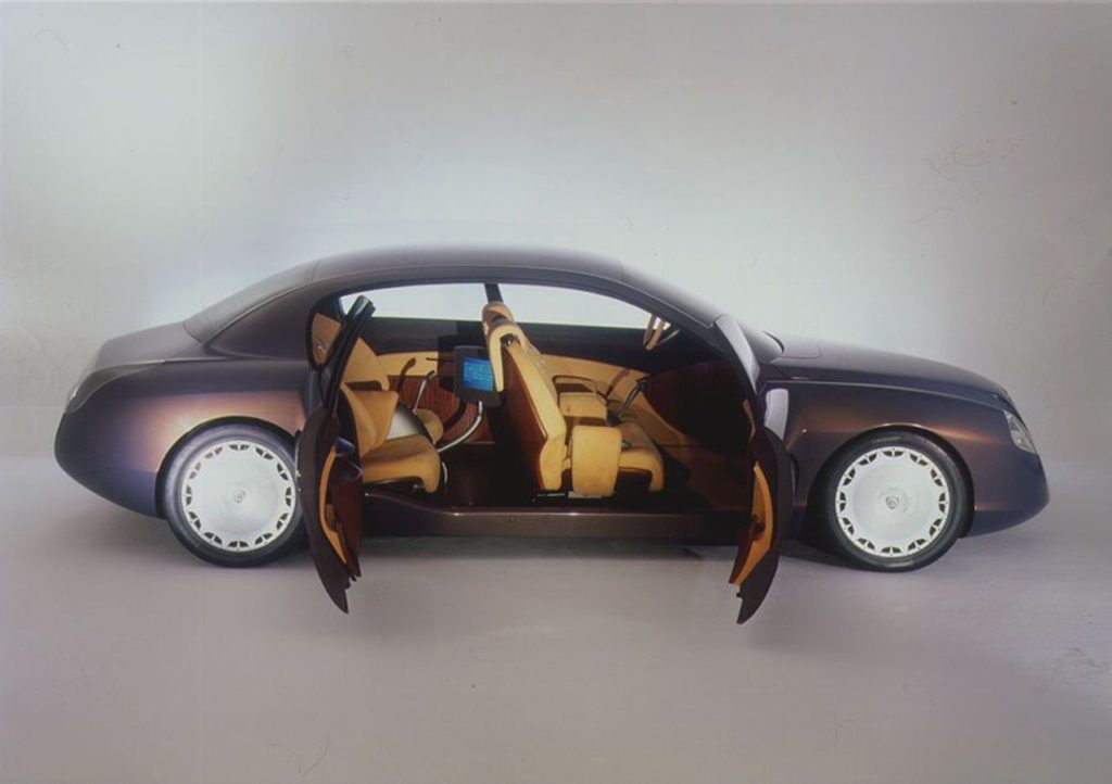 Lancia Dialogos
