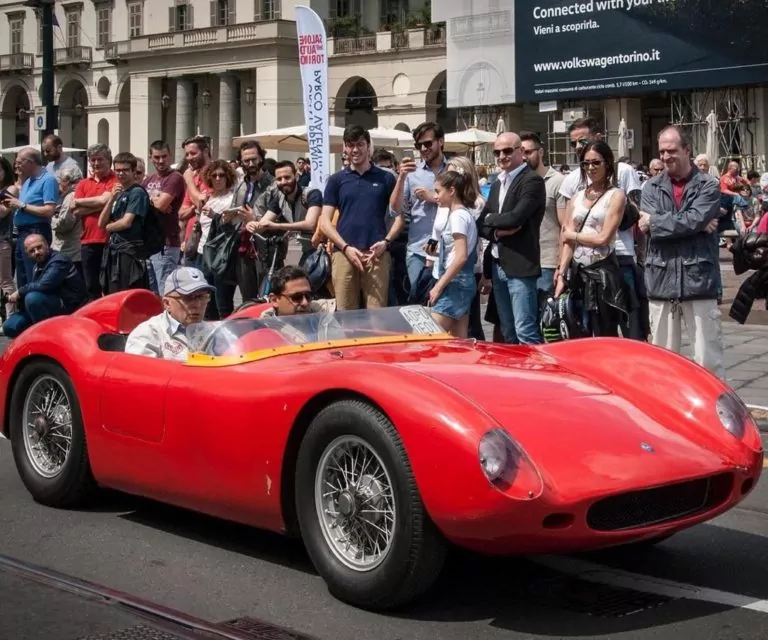 MASERATI 200S - Alfredo Stola
