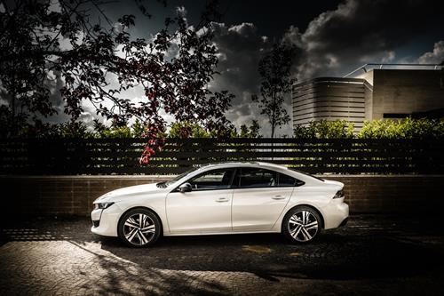 peugeot 508 fastback