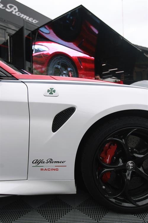 quadrifoglio days alfa romeo