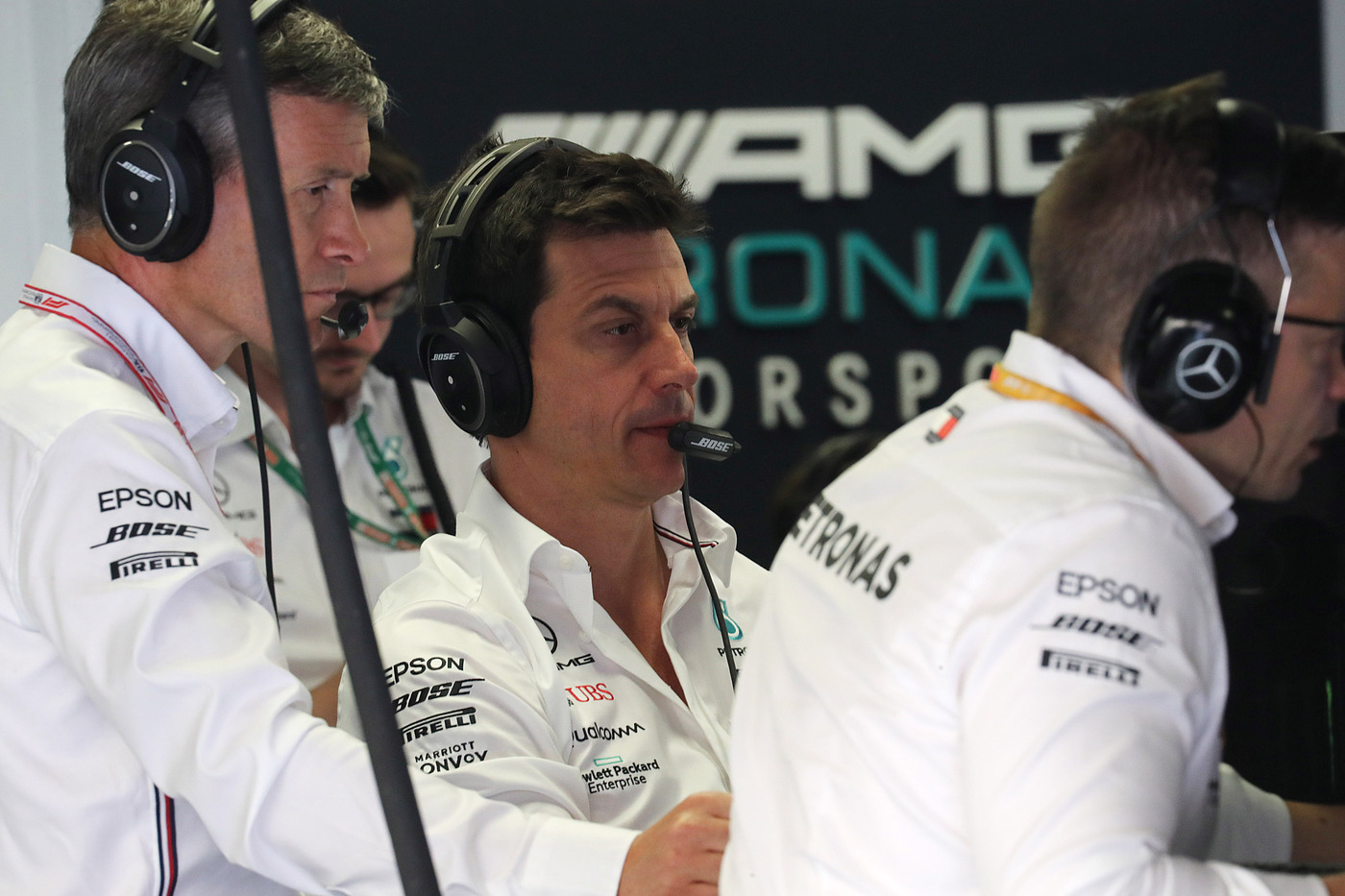 Formula 1, clamoroso colpo di scena nel paddock: Toto Wolff minaccia l’addio della Mercedes - SportFair