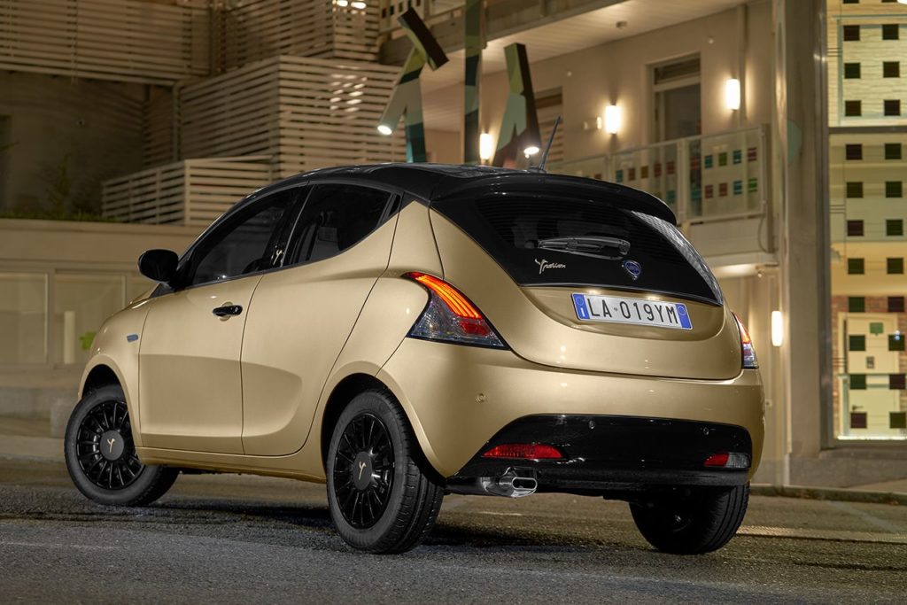 Lancia Nuova Ypsilon Monogram