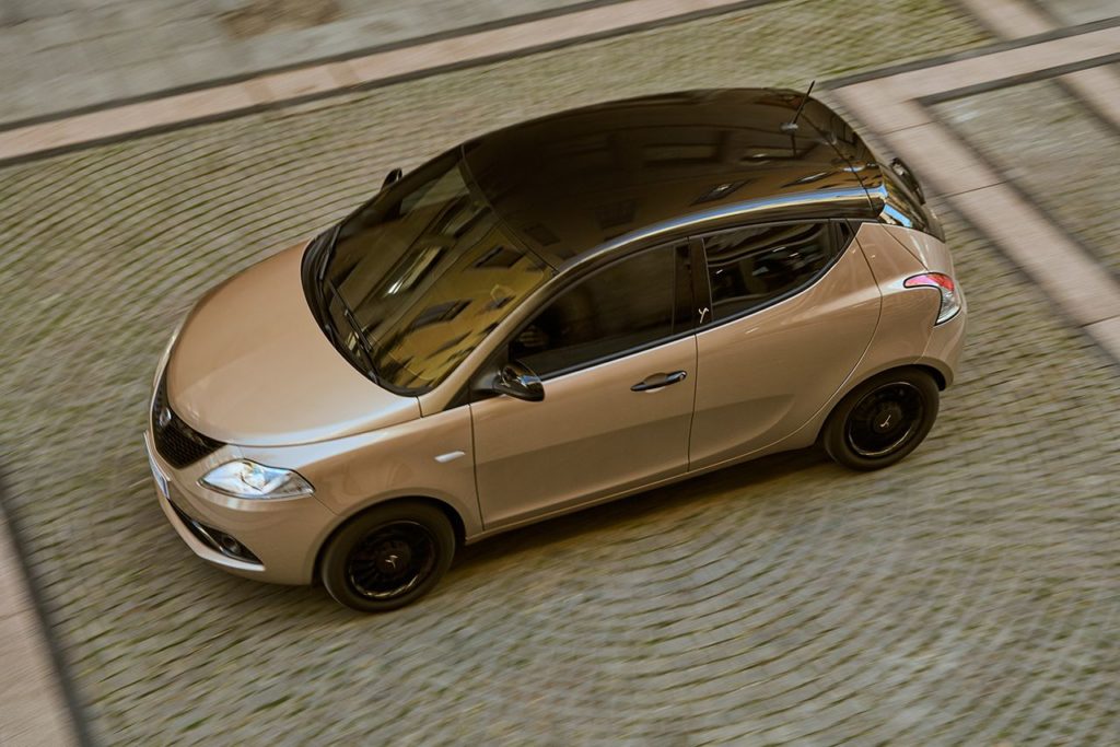 Lancia Nuova Ypsilon Monogram