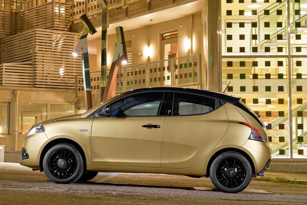 Lancia Nuova Ypsilon Monogram