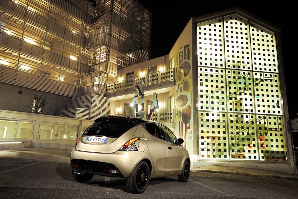 Lancia Nuova Ypsilon Monogram