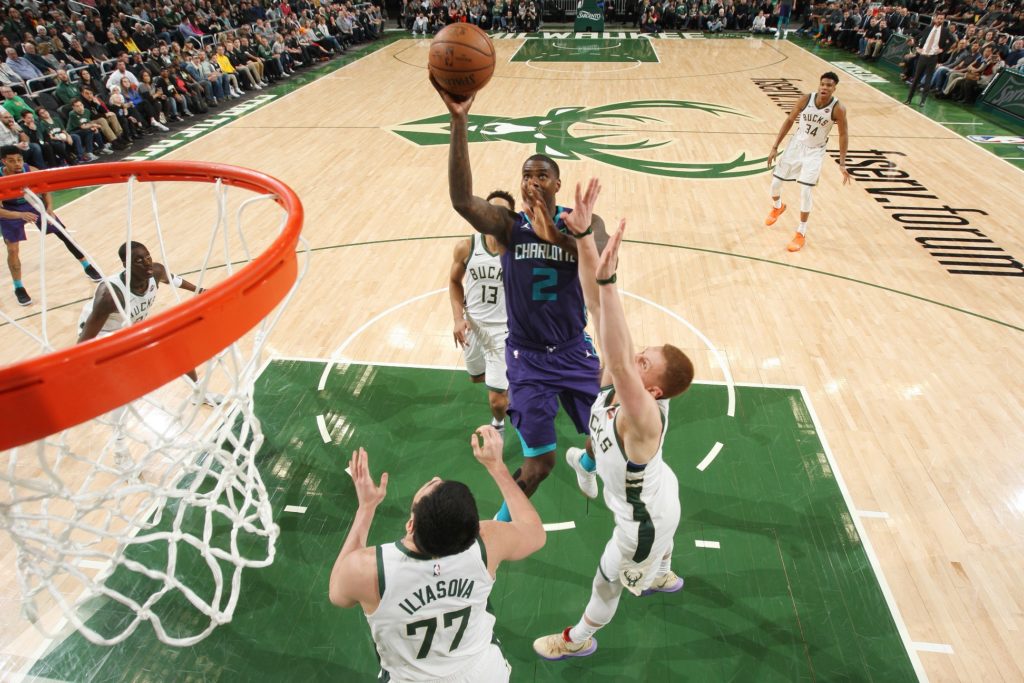 Bucks vs Hornets
