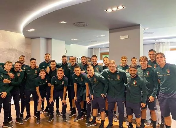 italia nazionale maglia verde