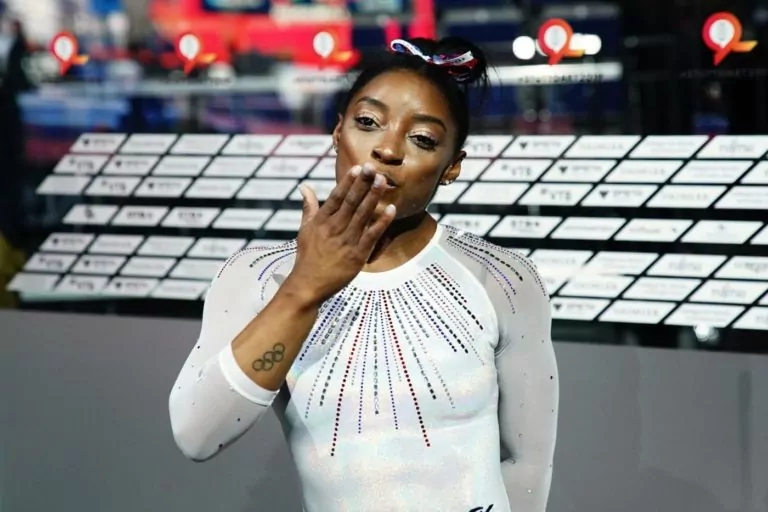 simone biles